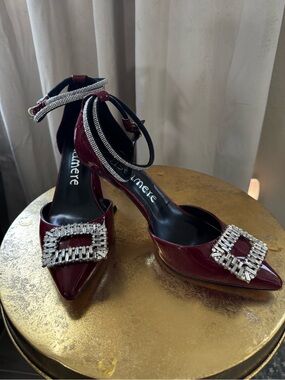 Women's Castamere High Chunky Block Heel Pumps in burgundy - size 8